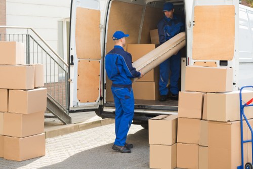 Packing and boxes in Shoreditch for moving homes and businesses