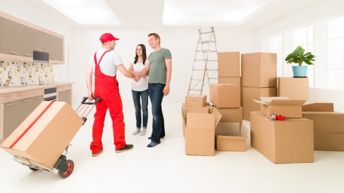 Business packing boxes and storage supplies in Shoreditch