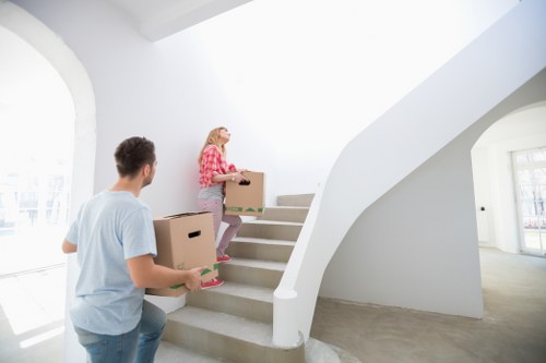 Choosing the right removal van size for a Shoreditch relocation